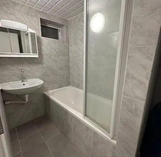 Mini Neben Theater Appartement